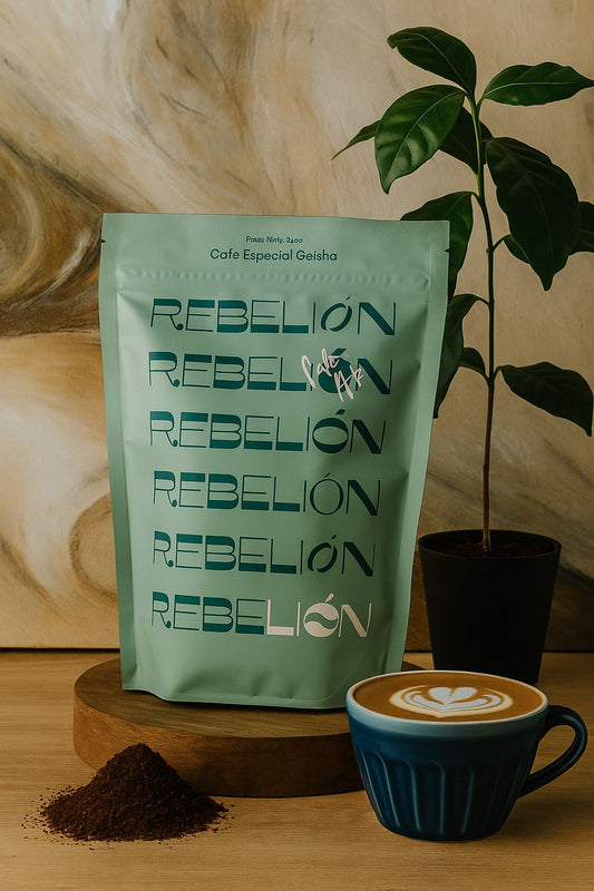 REBELION GEISHA