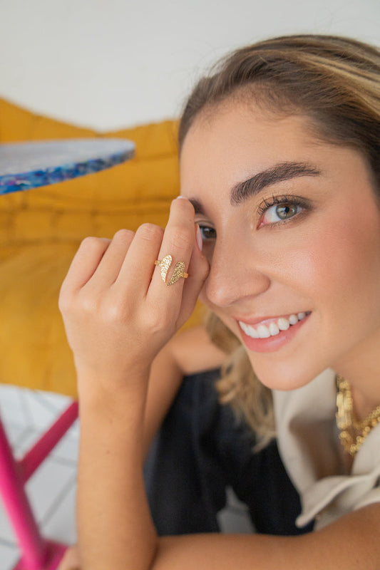 ANILLO DORADO ALITAS